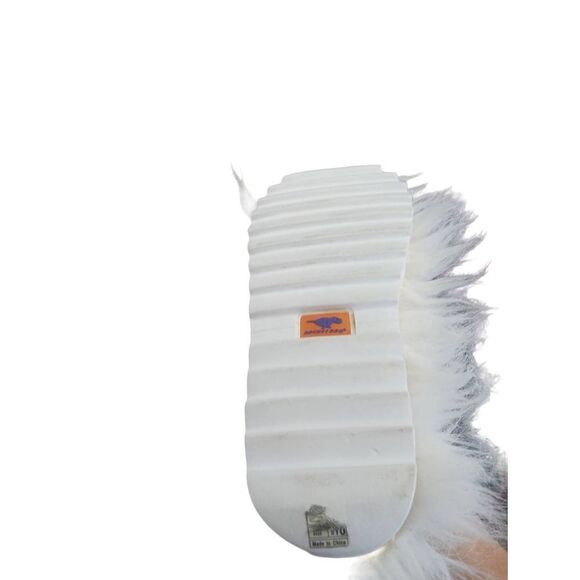 Rocket dog  feaux fur boots - Picture 7 of 8